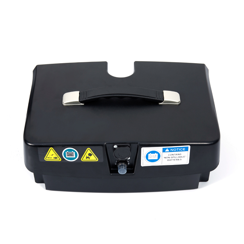 YL-02 Lekka 4-kołowa hulajnoga dla seniorów z obrotowym siedziskiem o 360°