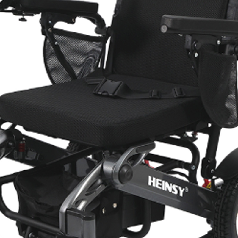 Ręczny składany elektryczny wózek inwalidzki ze stopu aluminium YL-9001